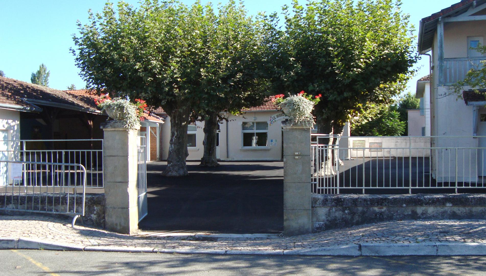 ecole-1.jpg